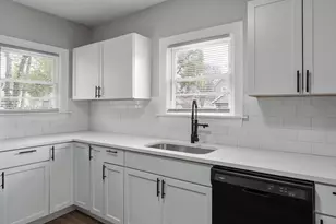 276 E Morrill Ave, Columbus, OH 43207 - Photo 16