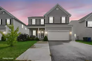 6359 Oak Trail Dr, Galloway, OH 43119 - Photo 2