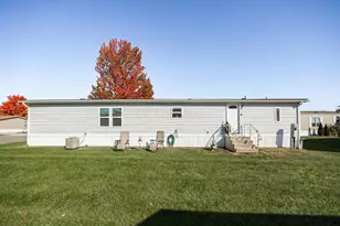 21 Winter Pine Dr, Delaware, OH 43015 - Photo 2