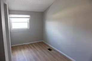 34 E Maynard Ave, Columbus, OH 43202 - Photo 6