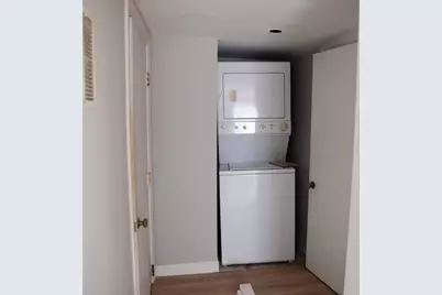 34 E Maynard Avenue, Columbus, OH 43202 - Photo 10