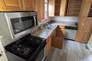 350 Wrexham Ave, Columbus, OH 43223 - Photo 2