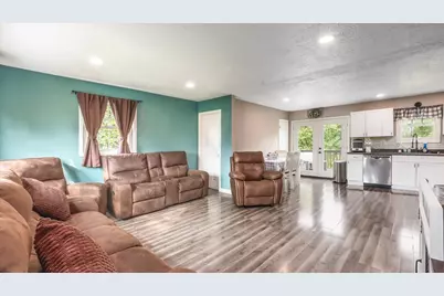 5541 Ridgewood Drive, Cambridge, OH 43725 - Photo 6