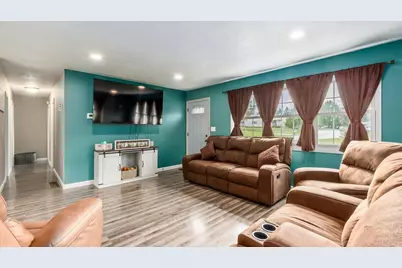 5541 Ridgewood Drive, Cambridge, OH 43725 - Photo 8