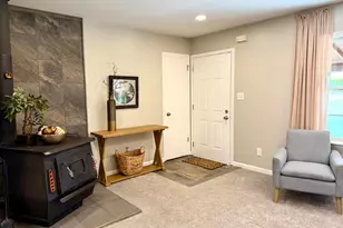 593 Clark Ln, Frankfort, OH 45628 - Photo 8