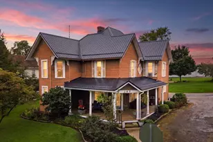 105 Market St, Danville, OH 43014 - Photo 2