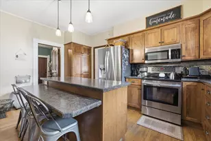105 Market St, Danville, OH 43014 - Photo 4