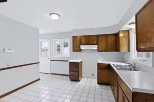 2722 Woodstock Rd, Columbus, OH 43221 - Photo 24