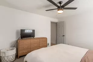 332 S Brinker Ave, Columbus, OH 43204 - Photo 22