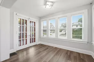 220 Parkwood Ave, Columbus, OH 43203 - Photo 16