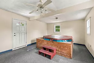 1736 Rebecca St, Columbus, OH 43219 - Photo 24