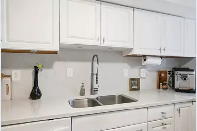 1000 Urlin Avenue #12, Columbus, OH 43212 - Photo 14