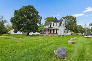 3610-3612 Grove City, Grove City, OH 43123 - Photo 2