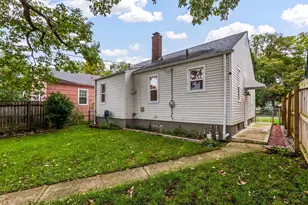 639 E Jeffrey Pl, Columbus, OH 43214 - Photo 26
