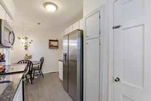 639 E Jeffrey Pl, Columbus, OH 43214 - Photo 12