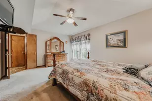 976 Karlslyle Dr, Columbus, OH 43228 - Photo 40