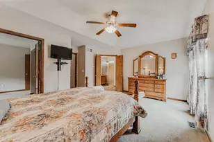 976 Karlslyle Dr, Columbus, OH 43228 - Photo 42
