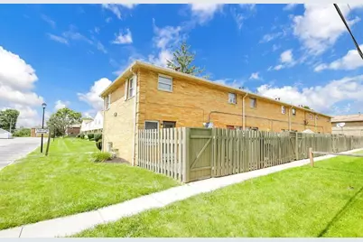 1746 Pine Tree Street S #H, Columbus, OH 43229 - Photo 14