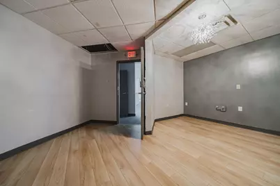 1392 S High Street, Columbus, OH 43207 - Photo 142