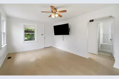 1017 Weng Avenue, Dayton, OH 45420 - Photo 12