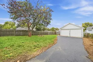 1017 Weng Ave, Dayton, OH 45420 - Photo 44