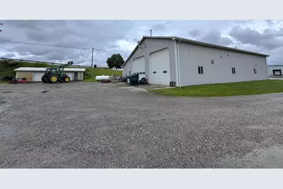 622 Pleasant Valley Road NW, Sugarcreek, OH 44681 - Photo 18