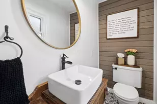 836 Grandon Ave, Columbus, OH 43209 - Photo 18