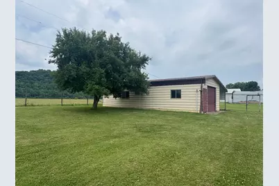 7885 Old River Road, Philo, OH 43771 - Photo 8