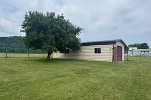 7885 Old River Rd, Philo, OH 43771 - Photo 8