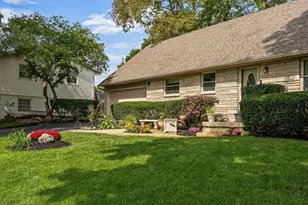 644 Beautyview Ct, Columbus, OH 43214 - Photo 6