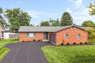 2866 Buxton Ln, Grove City, OH 43123 - Photo 1