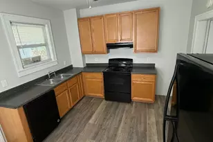 377 E Hinman Ave, Columbus, OH 43207 - Photo 6