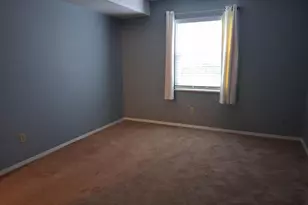 402 Mt Vernon Ave, Marion, OH 43302 - Photo 8