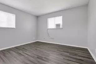 690 Kingsford Rd, Columbus, OH 43204 - Photo 20