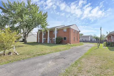 690 Kingsford Road, Columbus, OH 43204 - Photo 2