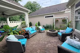 220 Wellspring Ln, Powell, OH 43065 - Photo 2