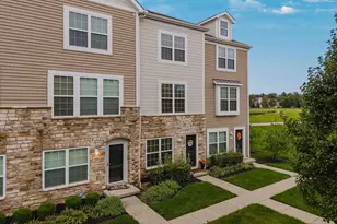264 Autumn Ridge Cir, Pickerington, OH 43147 - Photo 1