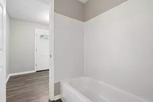 2405 S 7th St, Columbus, OH 43207 - Photo 36