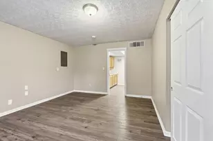 2405 S 7th St, Columbus, OH 43207 - Photo 24