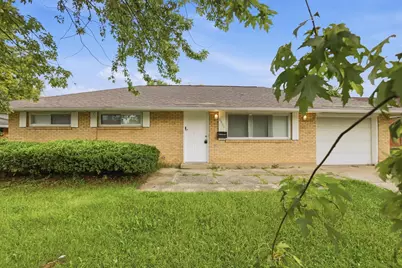 6404 E Livingston Avenue, Reynoldsburg, OH 43068 - Photo 2