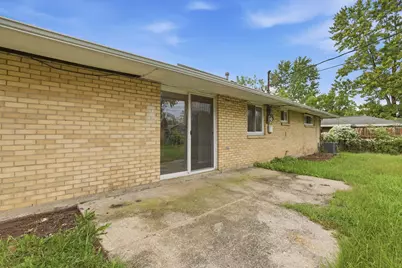 6404 E Livingston Avenue, Reynoldsburg, OH 43068 - Photo 10