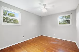 3921 Harwood Rd, Columbus, OH 43228 - Photo 16