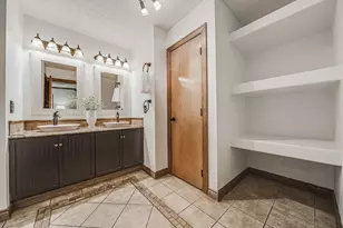 7045 Sherbrook Dr, Westerville, OH 43082 - Photo 28