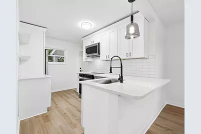 237 N 17th Street, Columbus, OH 43203 - Photo 4