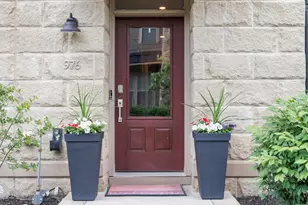 976 Pullman Pl, Grandview Heights, OH 43212 - Photo 2