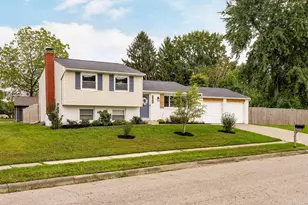 1084 Fletcher Dr, Reynoldsburg, OH 43068 - Photo 2