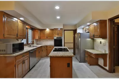 1079 Putney Drive, Columbus, OH 43085 - Photo 12
