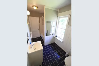 242 E Northwood Avenue, Columbus, OH 43201 - Photo 10