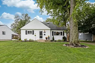 695 Island Ct, Columbus, OH 43214 - Photo 1