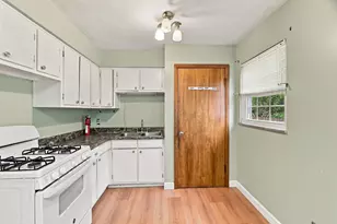 565 S Hampton Rd, Columbus, OH 43213 - Photo 16